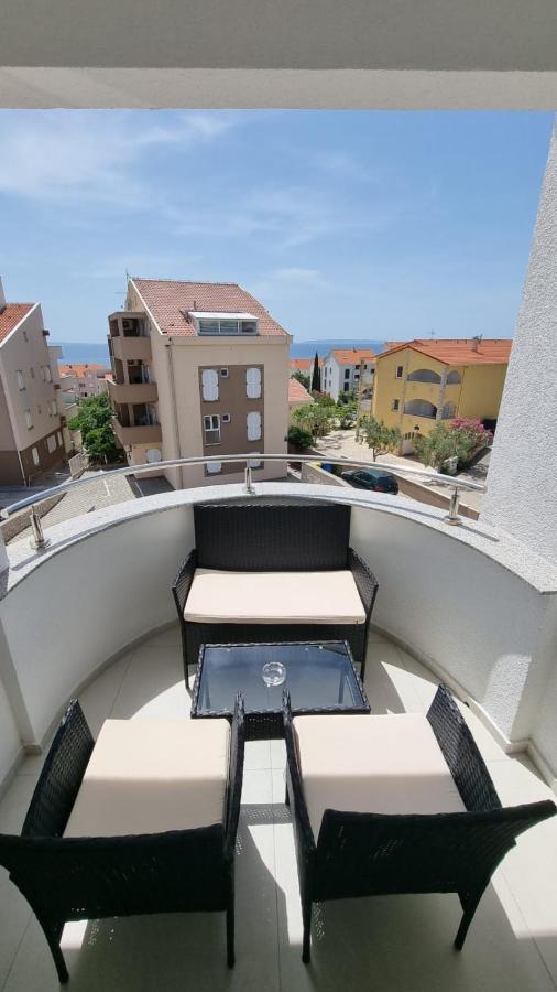 Kings Landing Apartment Novalja Exterior photo